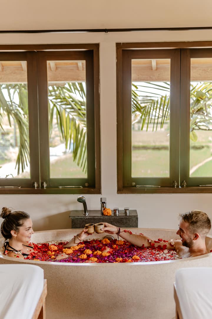 Svaha Spa Dedary Treatment